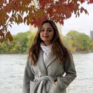 Meet your Posher, Niki